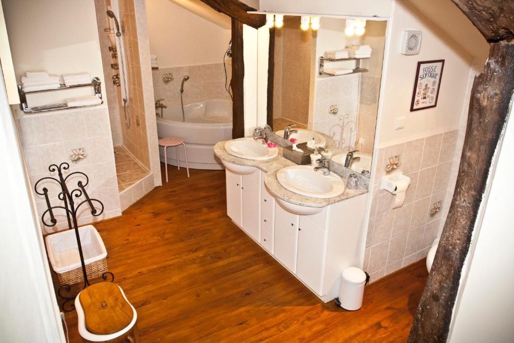 Domaine Le Chec Bed & Breakfast Saint-Ost Ruang foto