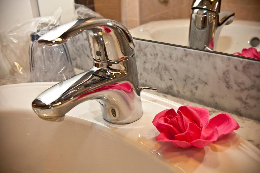Domaine Le Chec Bed & Breakfast Saint-Ost Ruang foto